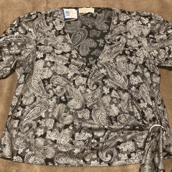 MICHAEL MICHAEL KORS Metallic Paisley Wrap Top - Picture 7 of 11